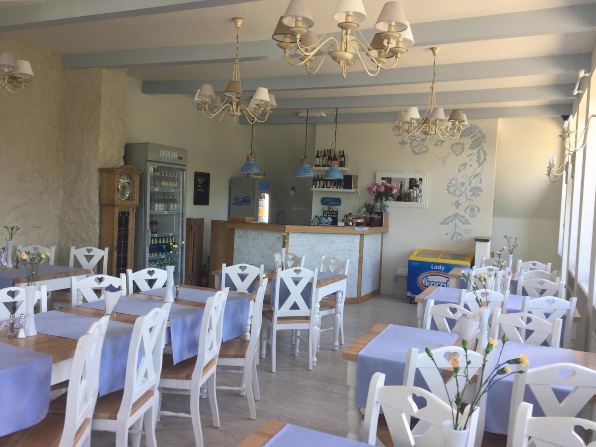 Hotel Modra Sobotka à Reboszewo Extérieur photo